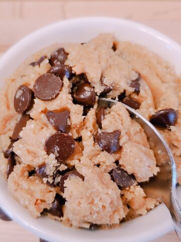 The best chickpea cookie dough ever, high protein, lactation cookie